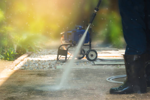 Professional Pressure Washing Services in Oak Ridge North, TX